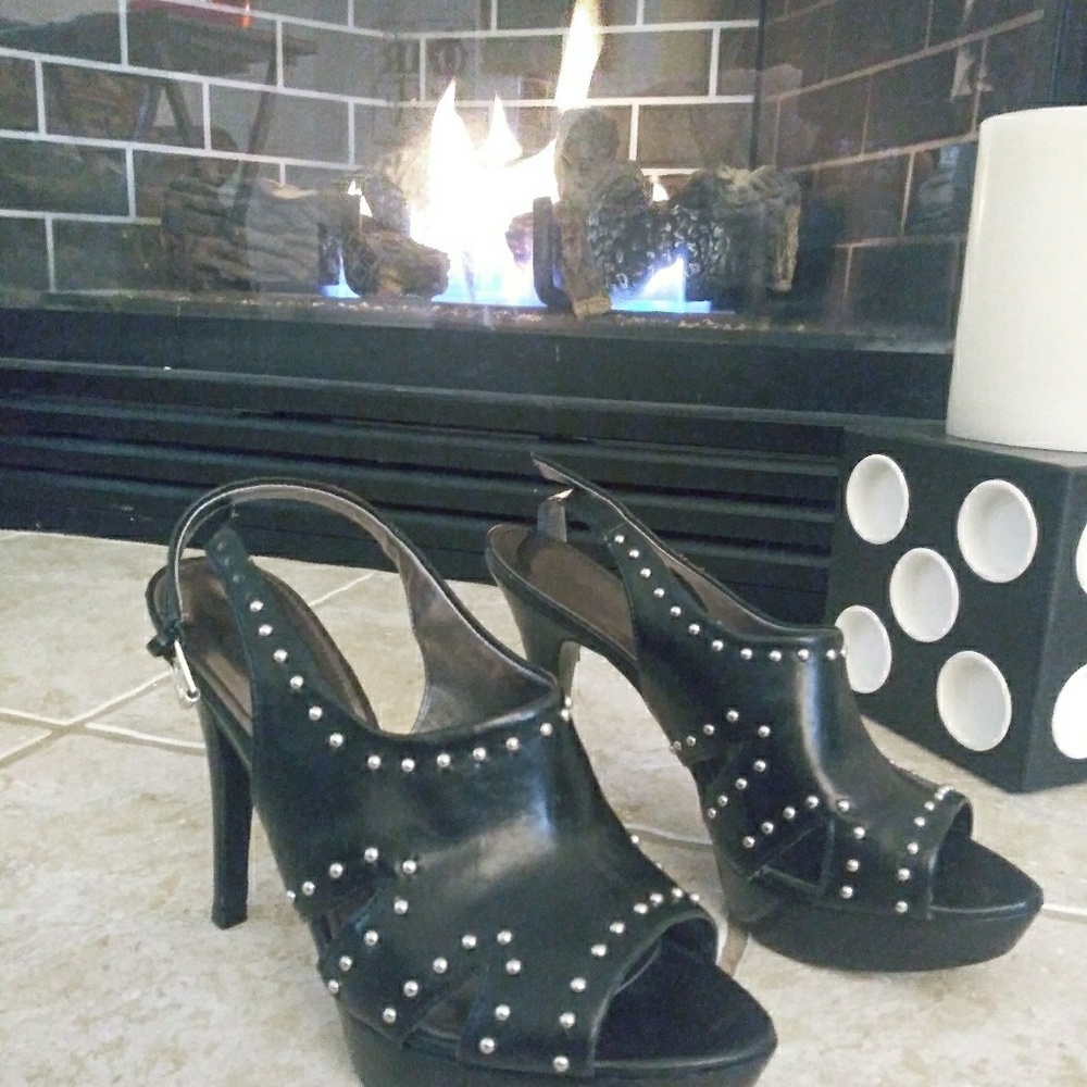 Marc fisher leather heels